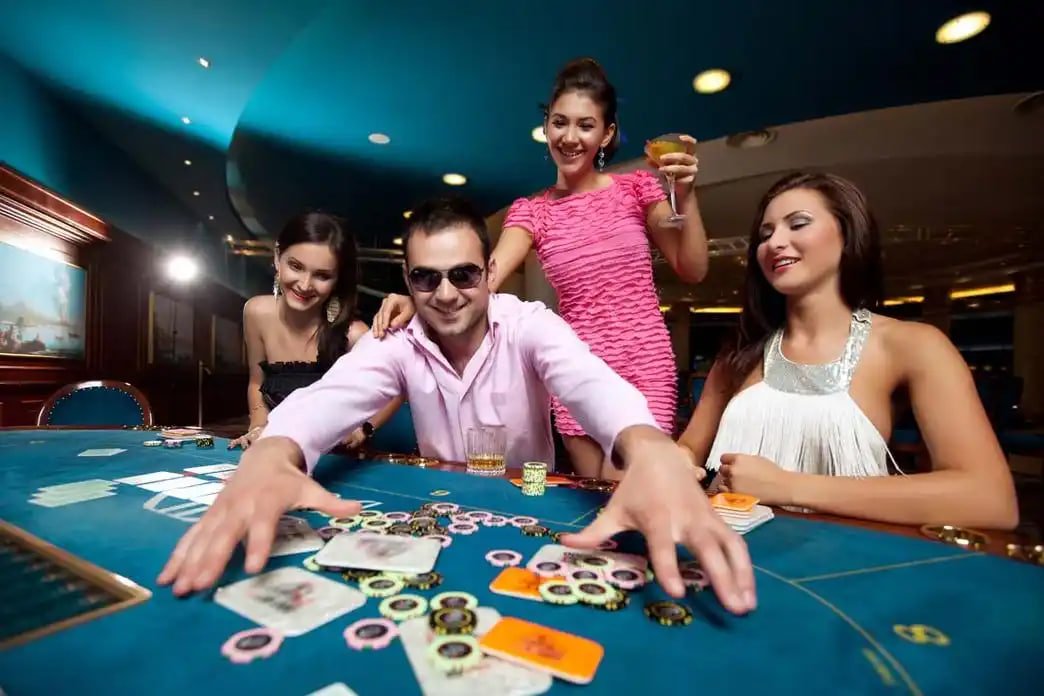 Bangladesh account dashboard concept with privacy and responsible gaming prompts